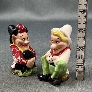 Vintage Victoria Ceramics Long Nose Pixie Elf Salt & Pepper Shaker Set READ
